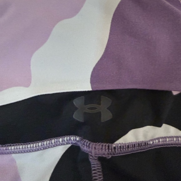 Under Armour Lavender and Black Activewear Set - Picture 4 of 10